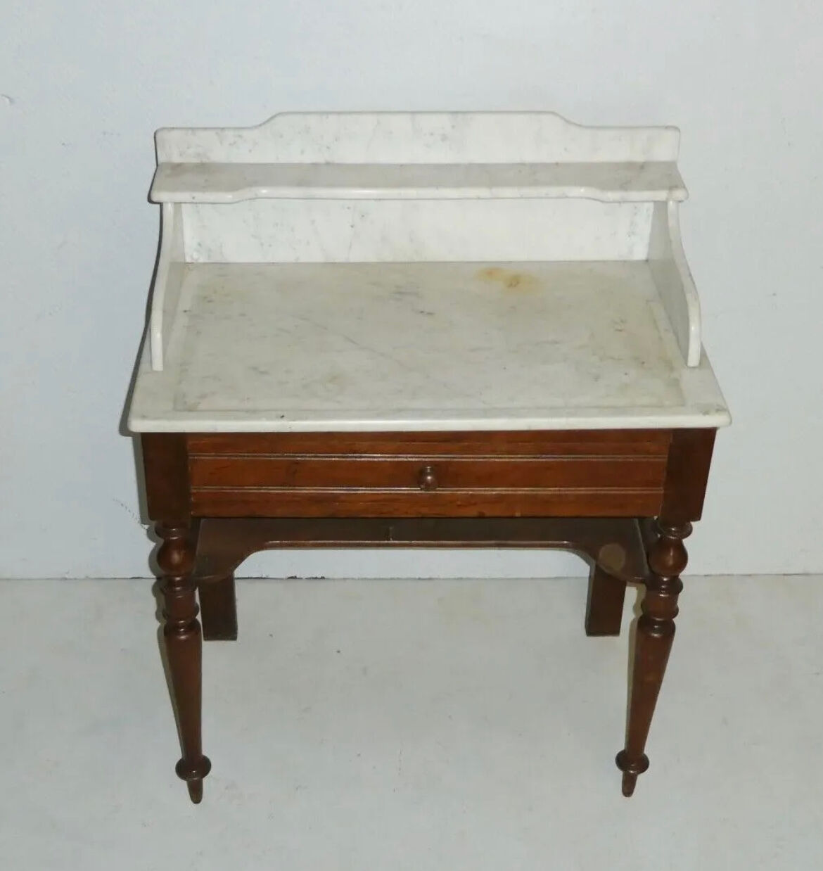 Toilet table - Hairdresser Louis Philippe