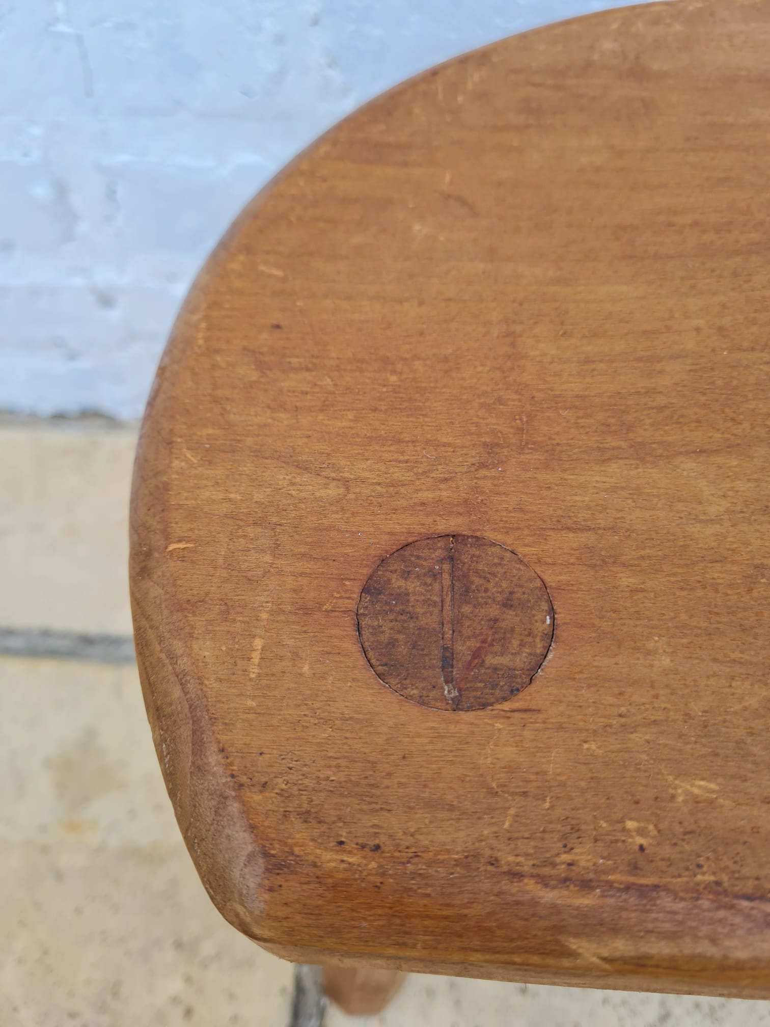 Tripod stool