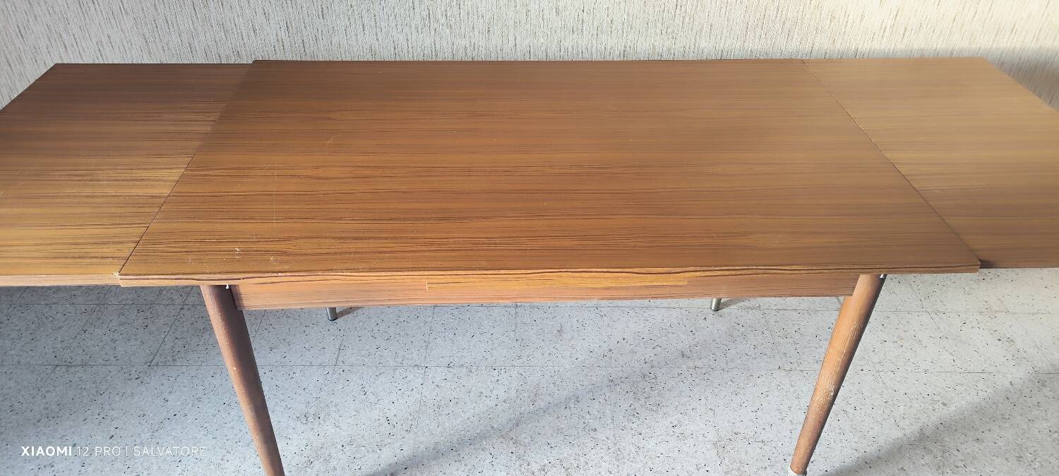 Vintage Formica table 1.40m to 2.20m 1960s/70s