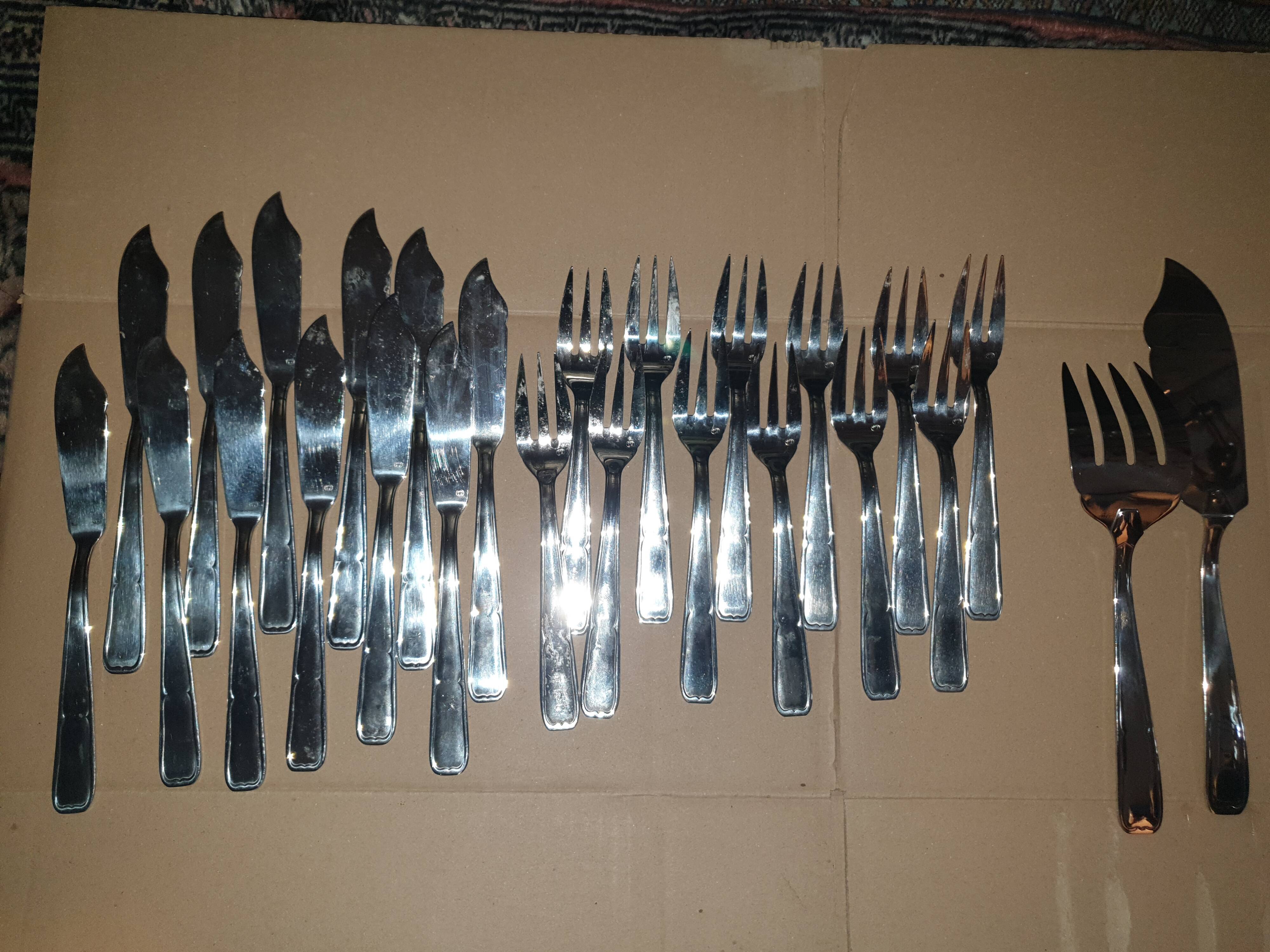 Fish service letang remy Paris