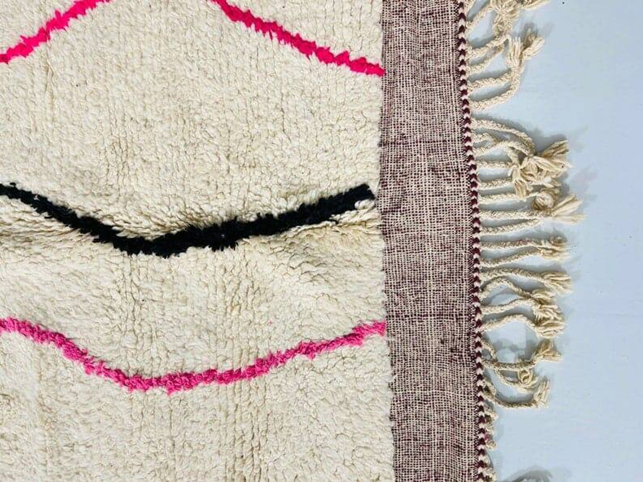 Tapis en laine pure naturelle fait main taille 140 x 260 cm