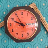 Horloge murale vintage Hangarter