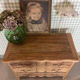 Shabby chic chest of drawers
