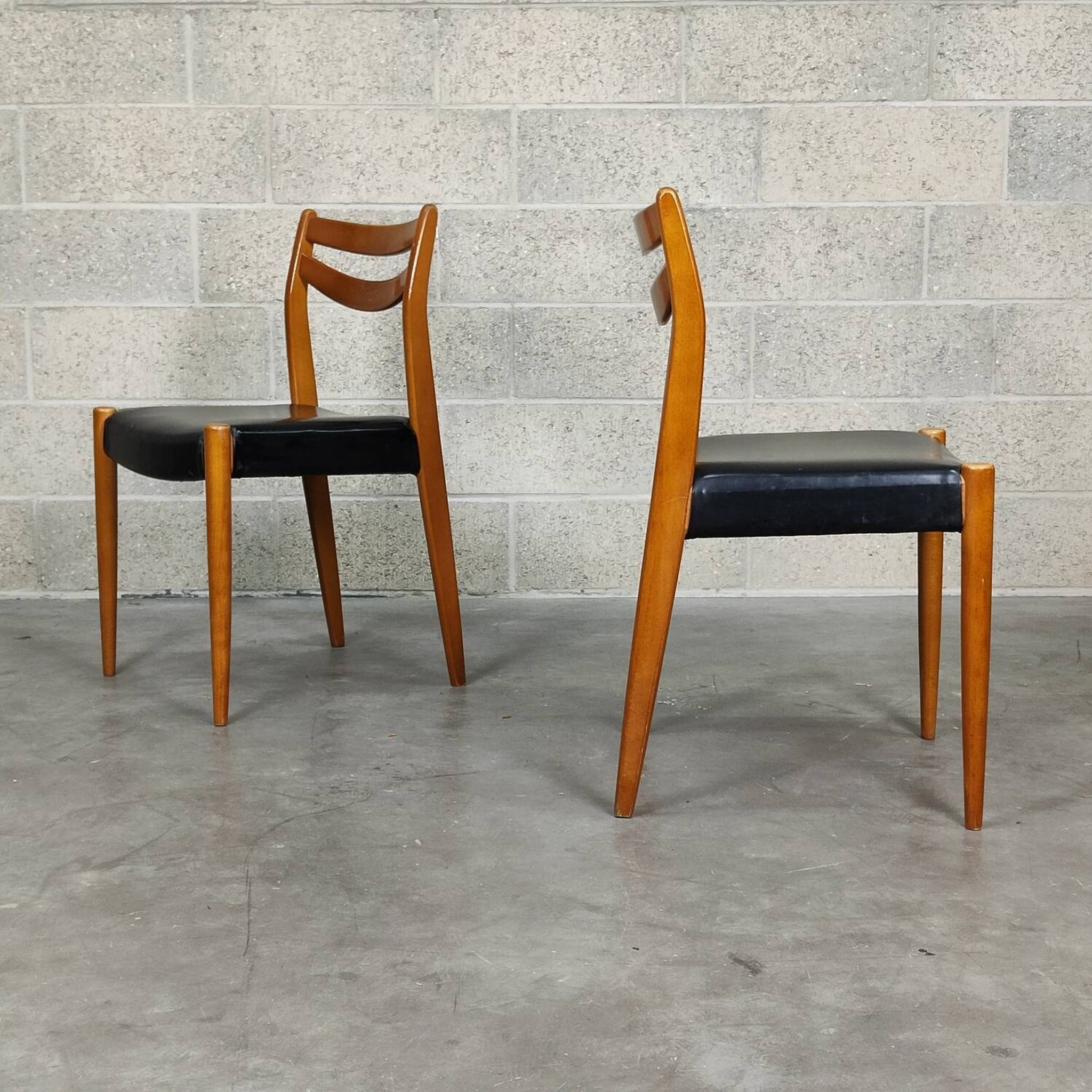 Pair of Scandinavian style chairs 1970