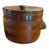 Pot with lid