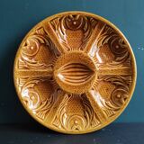 Vintage French amber oyster plate in Majolica decorated with fishes