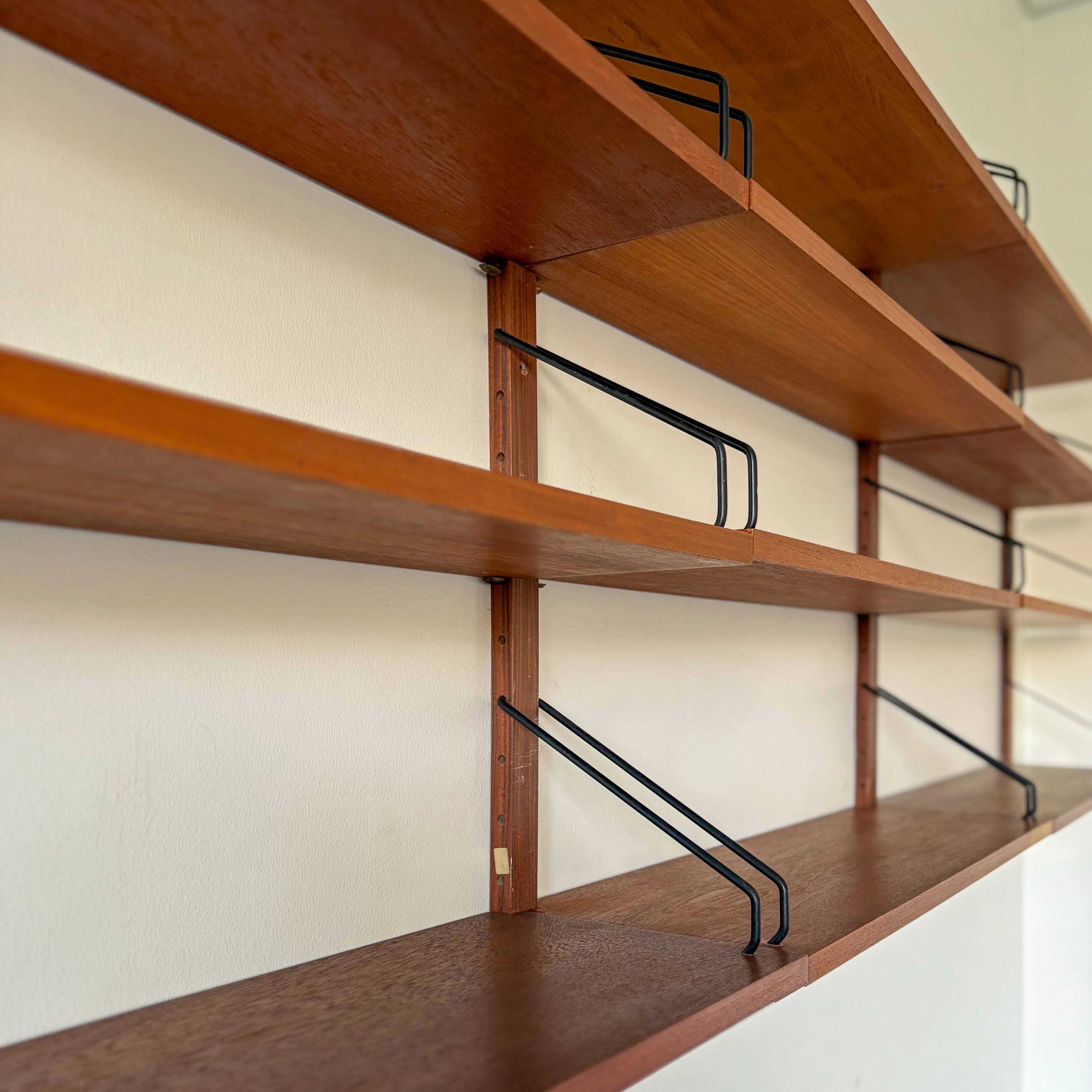 Royal Paul Cadovius wall shelf system, half shelves