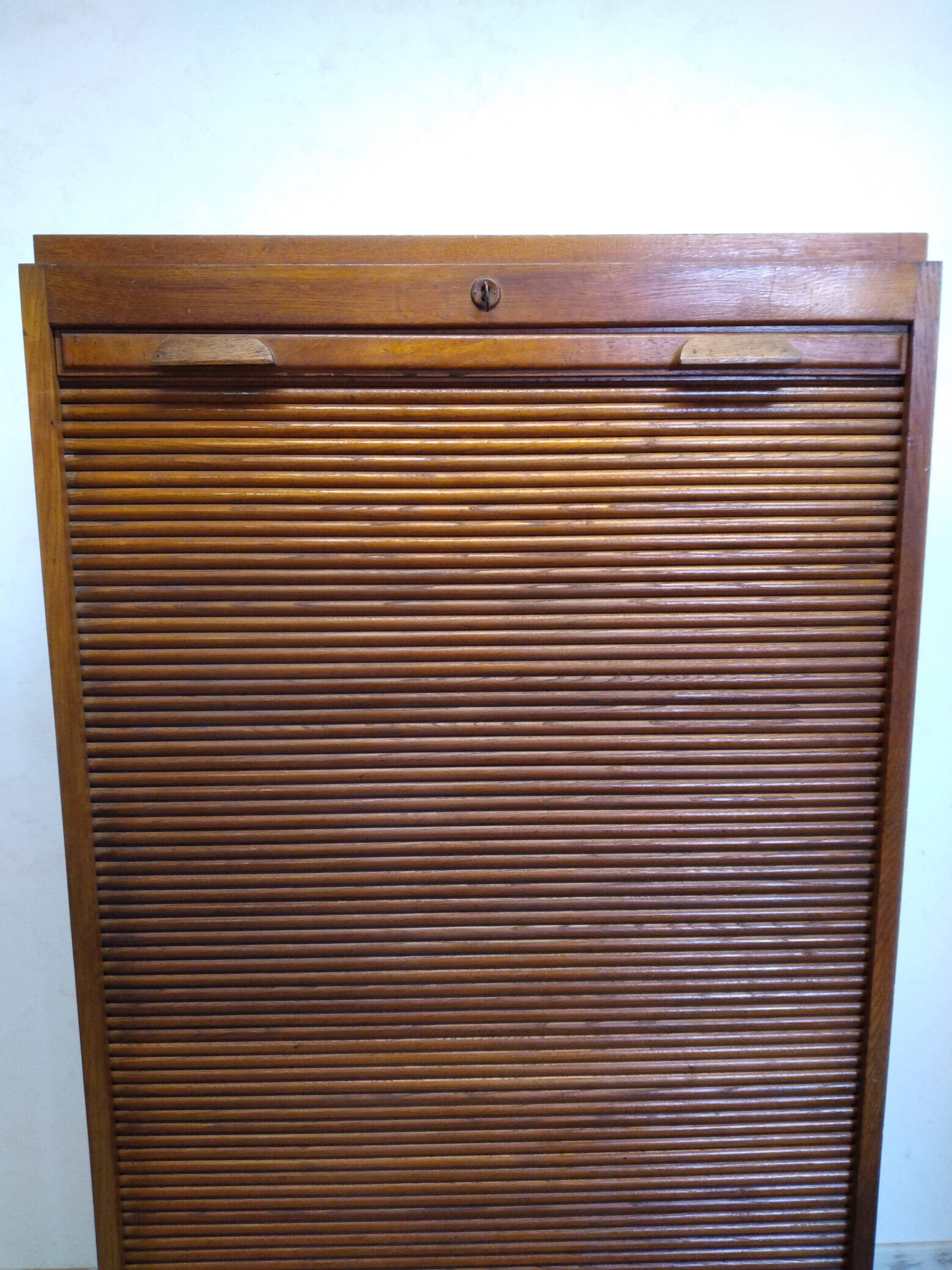 Old curtain binder