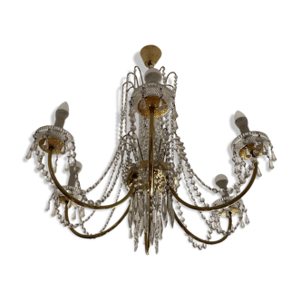 Chandelier with brass and glass grapevines