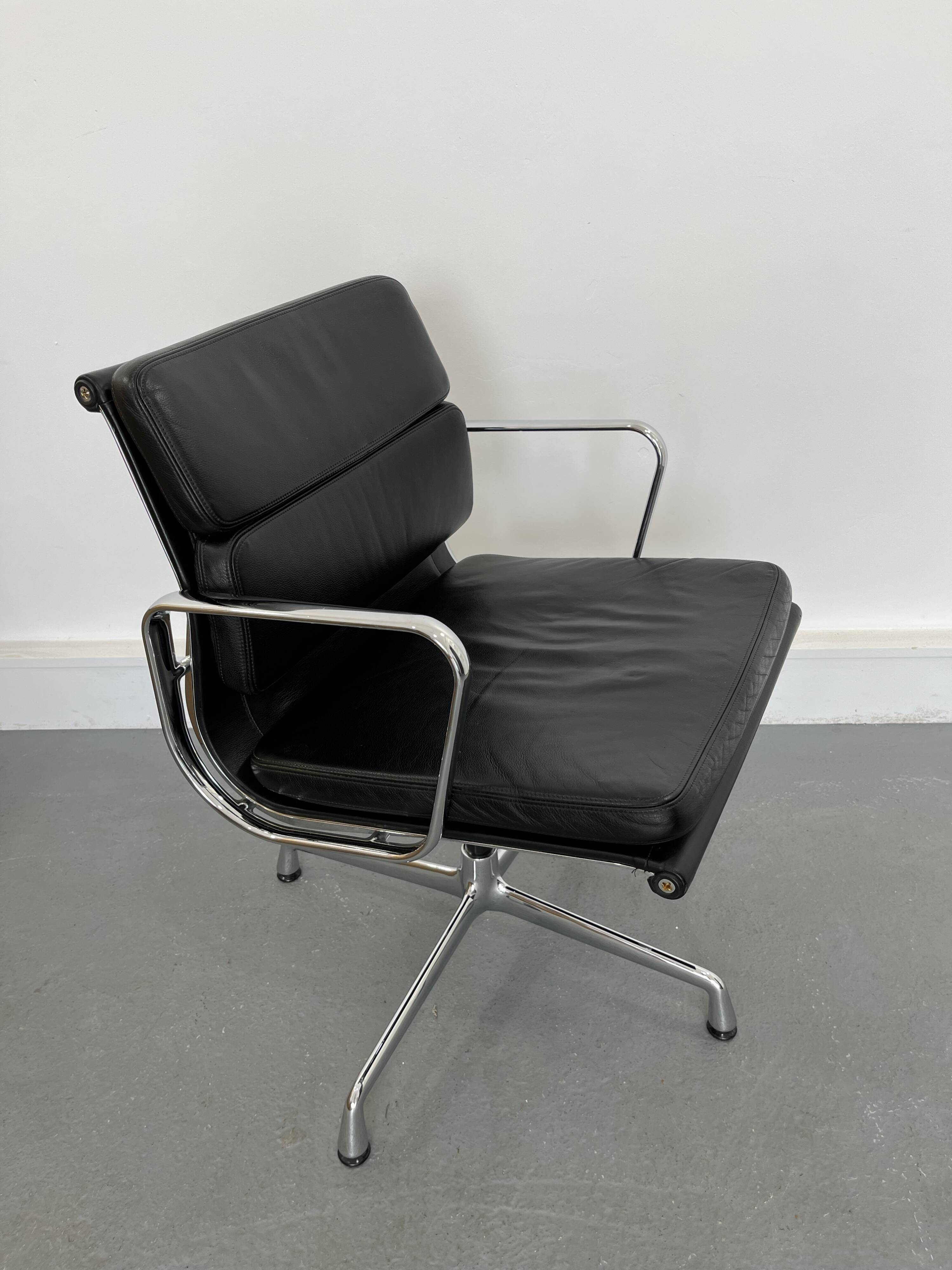 EA 208 Office Chair by Charles & Ray Eames for Vitra, 1990s