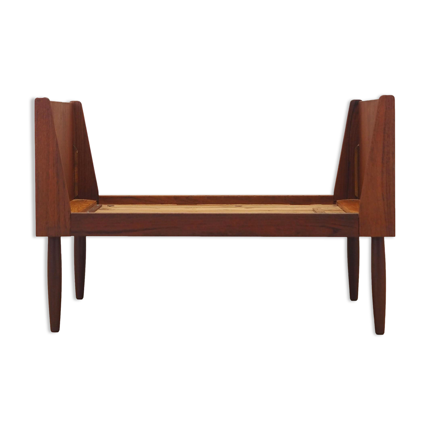 Lit en teck, design danois, années 1970, fabriqué au Danemark