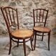 2 chaises bistrot viennoises Kohn antiques en bois courbé et cannage, Autriche vers 1900–1930