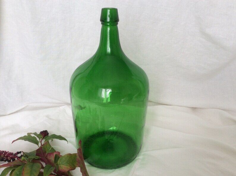 Dame Jeanne en verre vert émeraude