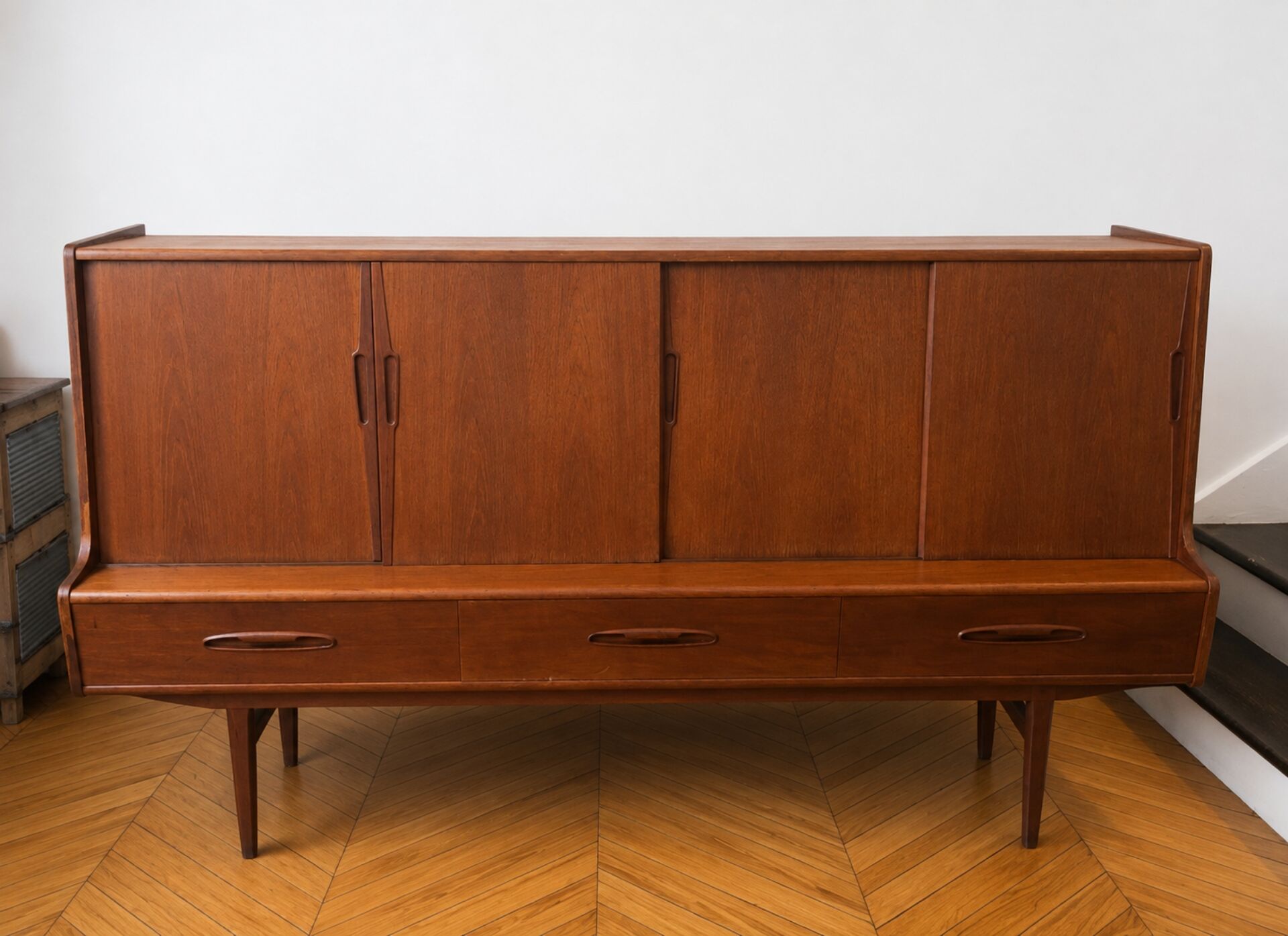 Enfilade / Teak highboard by A. Jensen & Molholm for Herning, Denmark