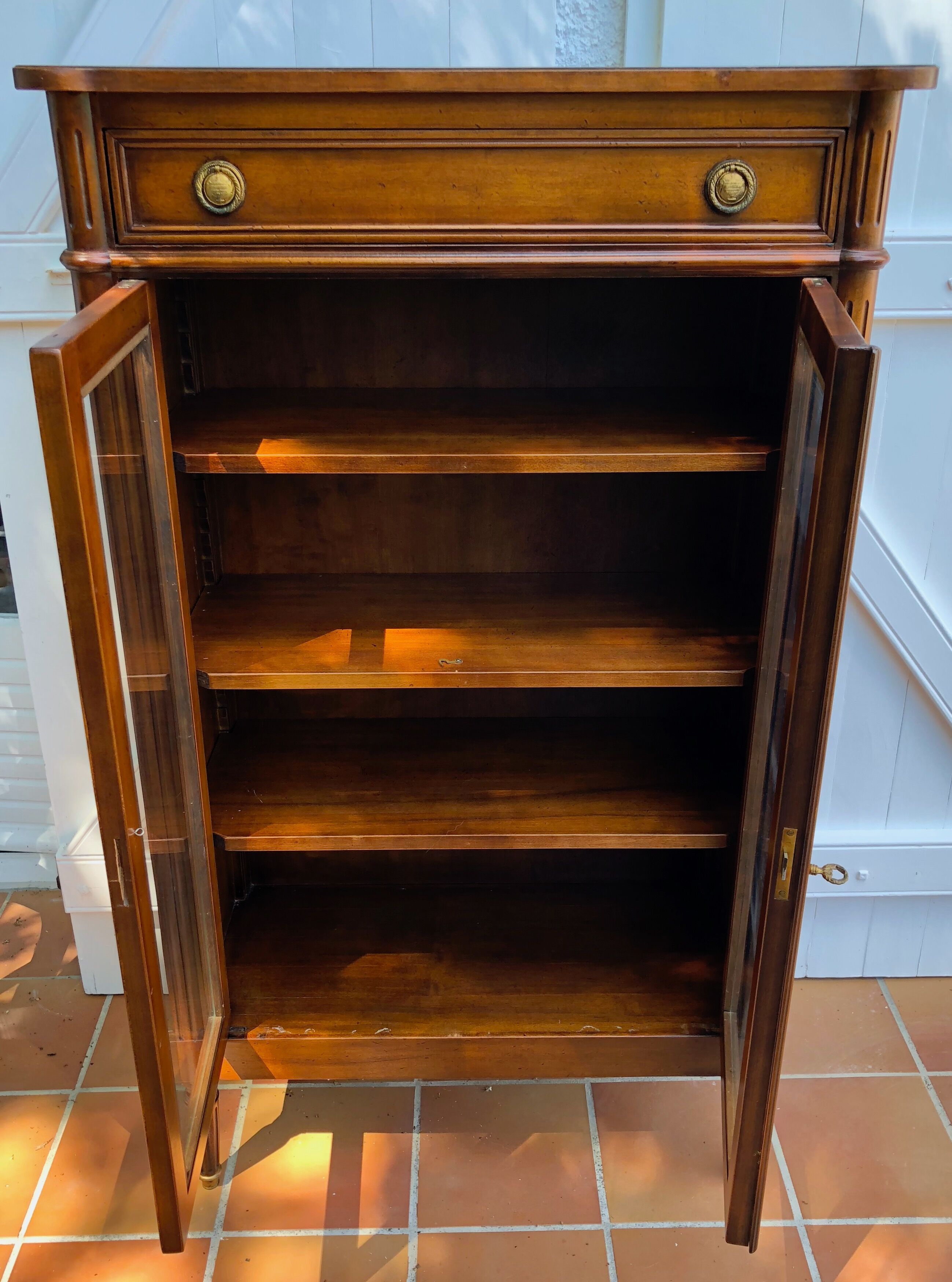 Library small glass of Louis XVI style