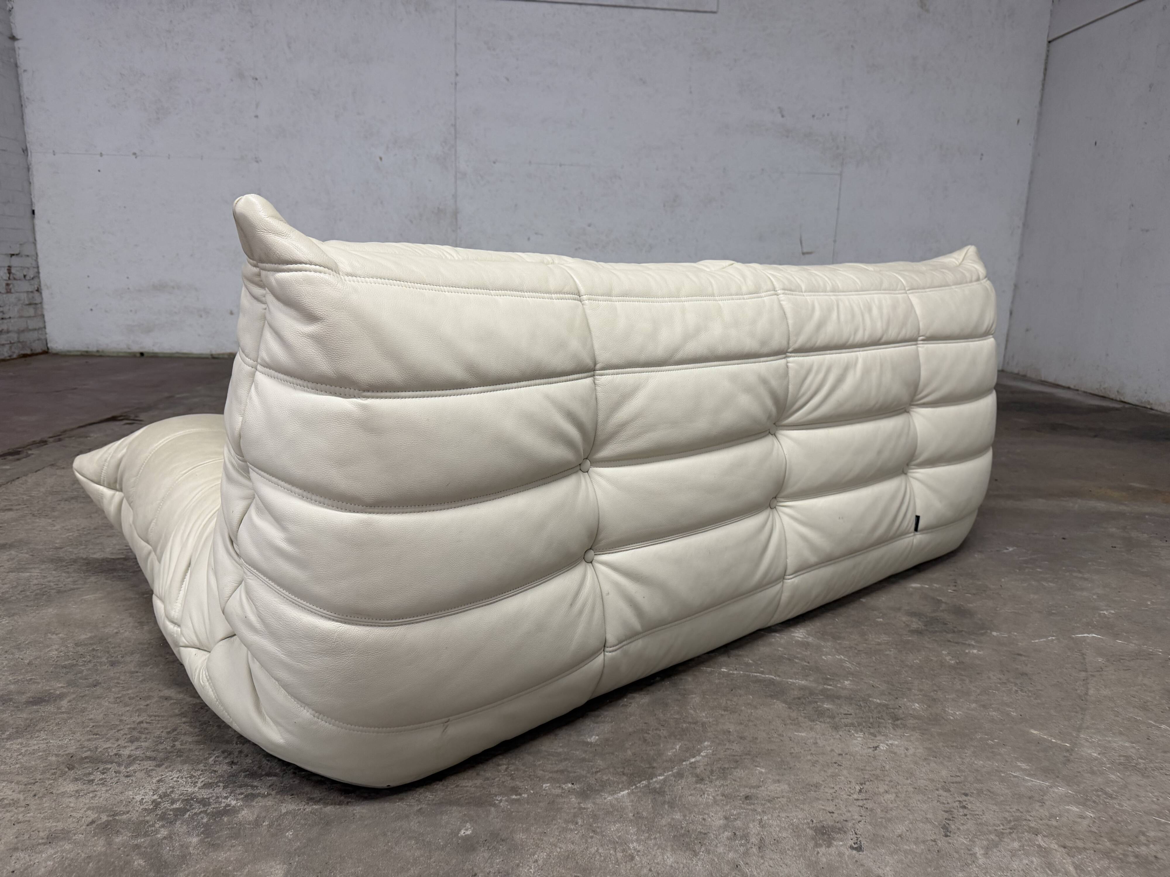100% authentic ligne roset togo 3-seater beige leather in top condition!