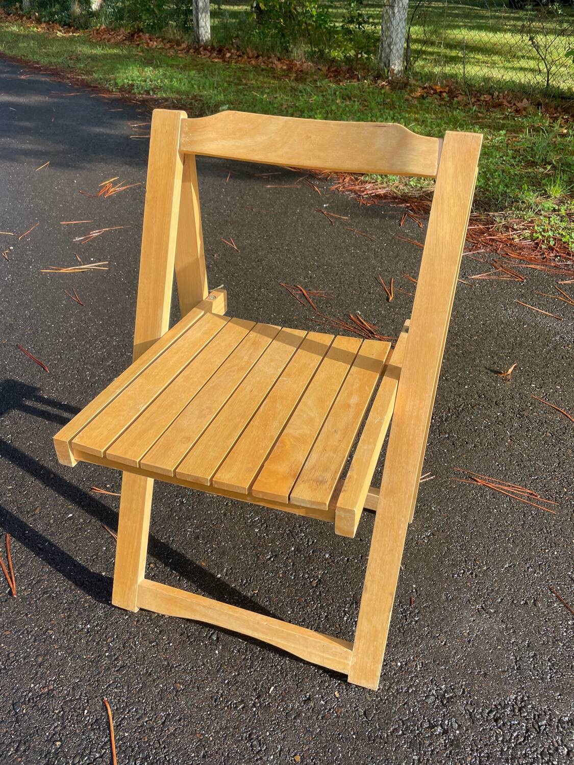 Wooden folding chair 1980