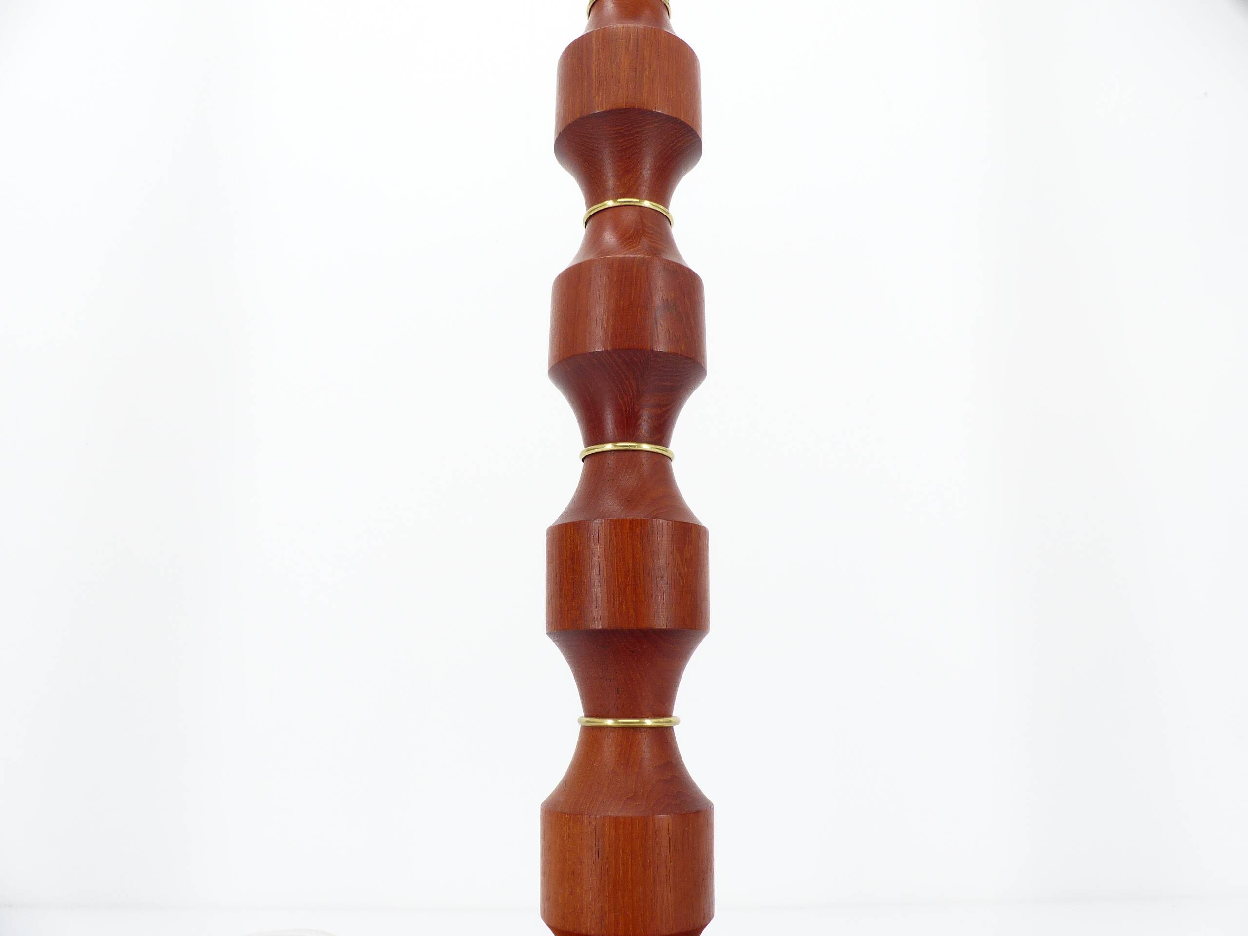 Scandinavian teak floor lamp base, Möllers Armaturfabrik 1960