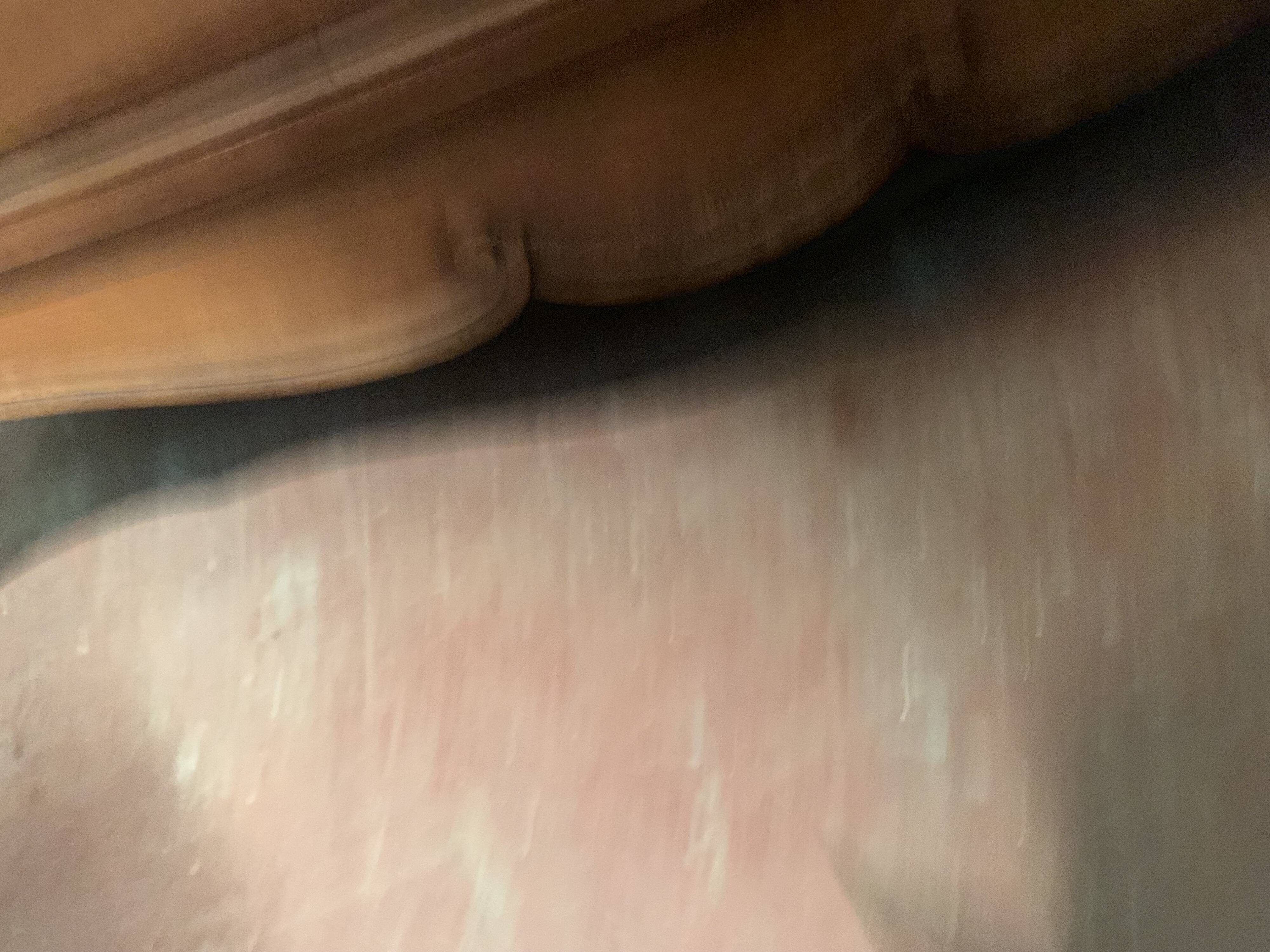 Chest of drawers with curved façade of Provencal style XX century