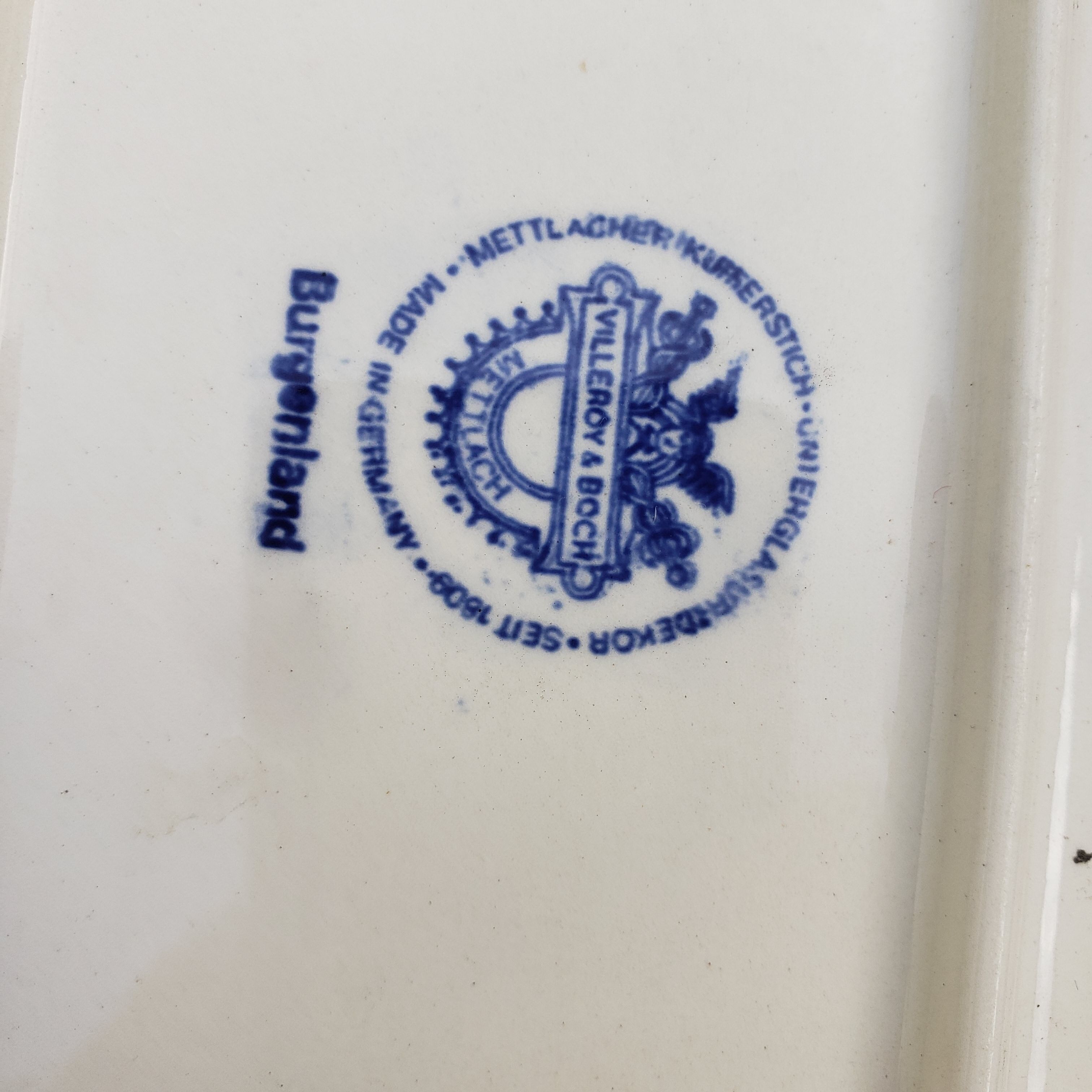 Plat a cake villeroy et boch modèle Bungerland
