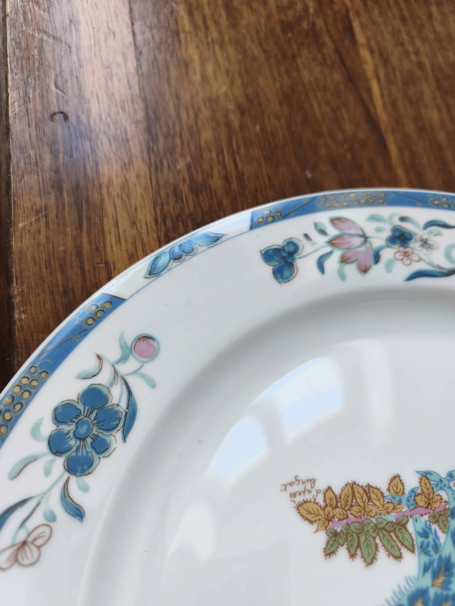 Large presentation plate in Limoges porcelain Bernardaud — Jean Lurçat