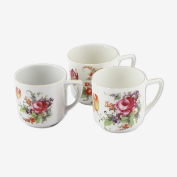 Lot de 3 tasses anciennes