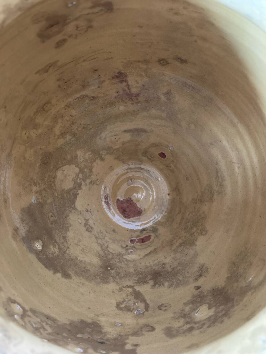 Very large confit pot from the 19th century.