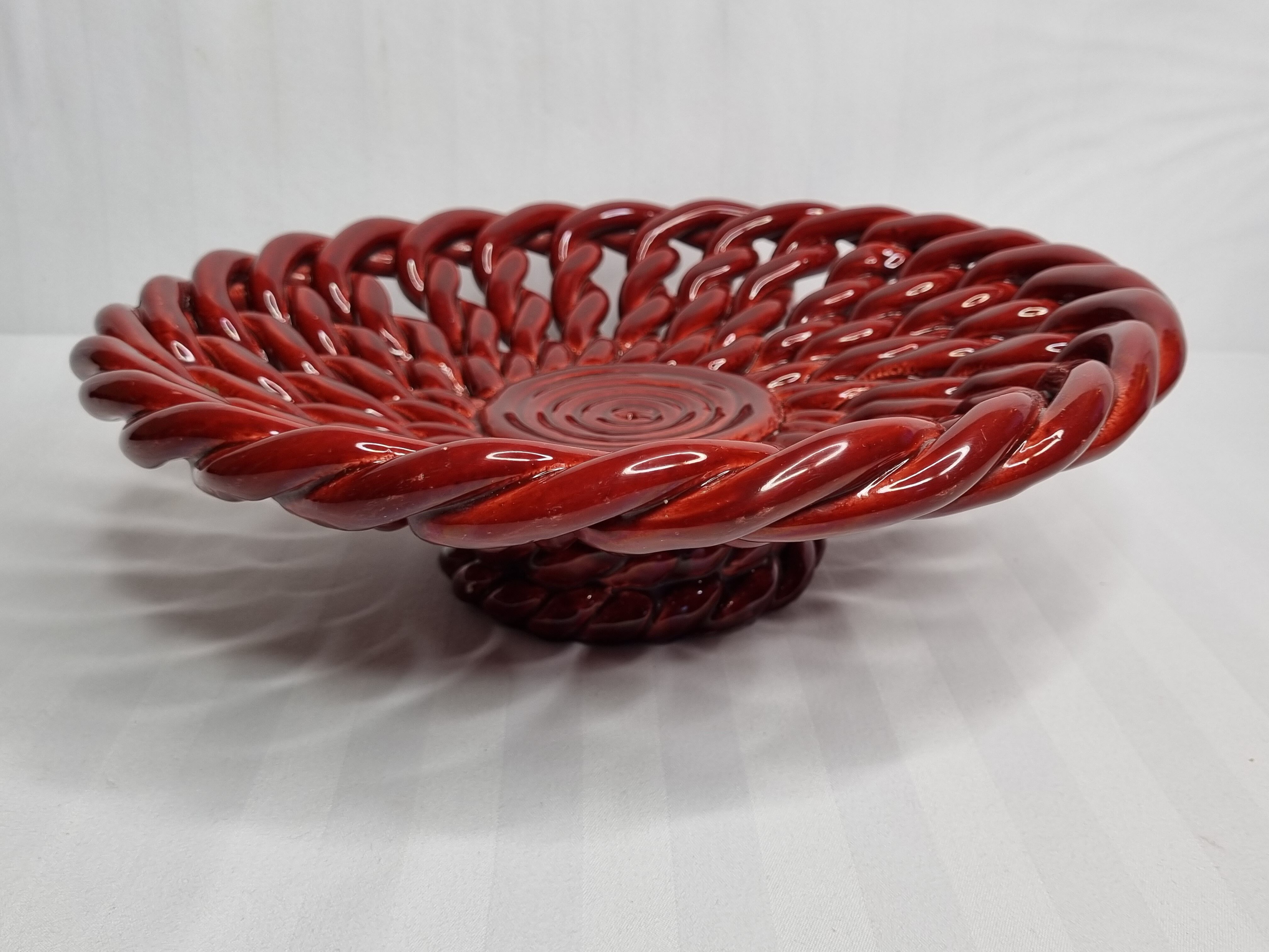 Braided glazed ceramic fruit cup, 33 cm