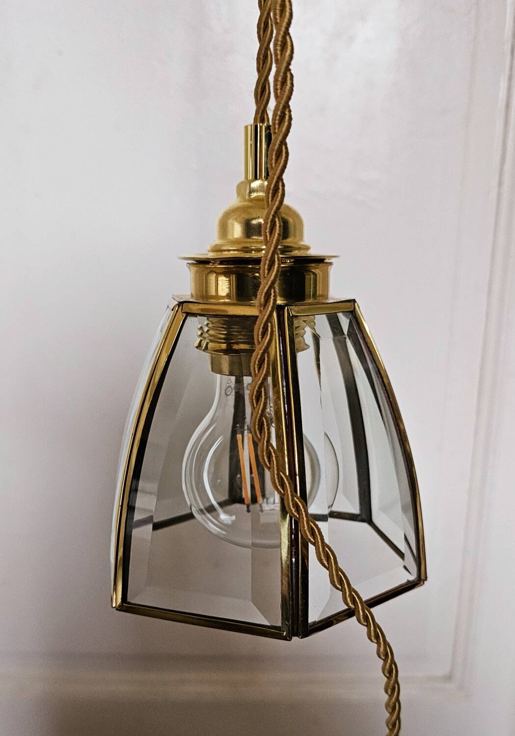 Antique portable lamp with chiseled glass and brass