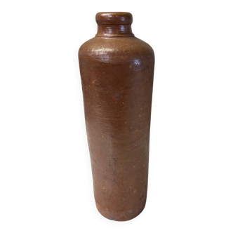 Bouteille en grès ancienne