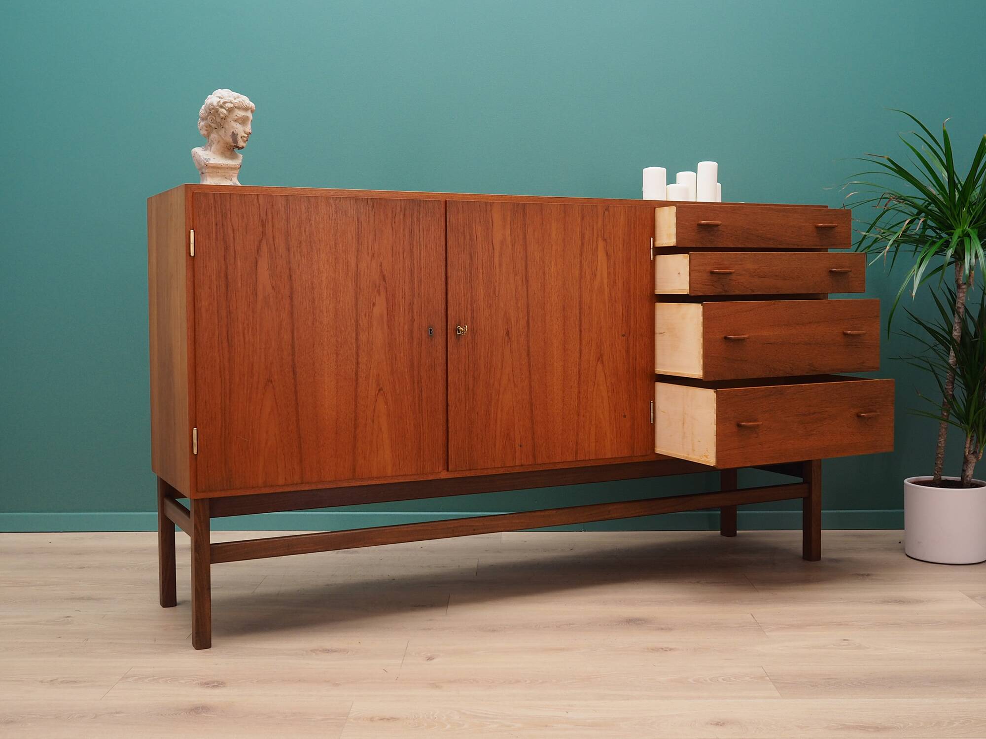 Teak highboard, Danish design, 1970s, production: Denmark