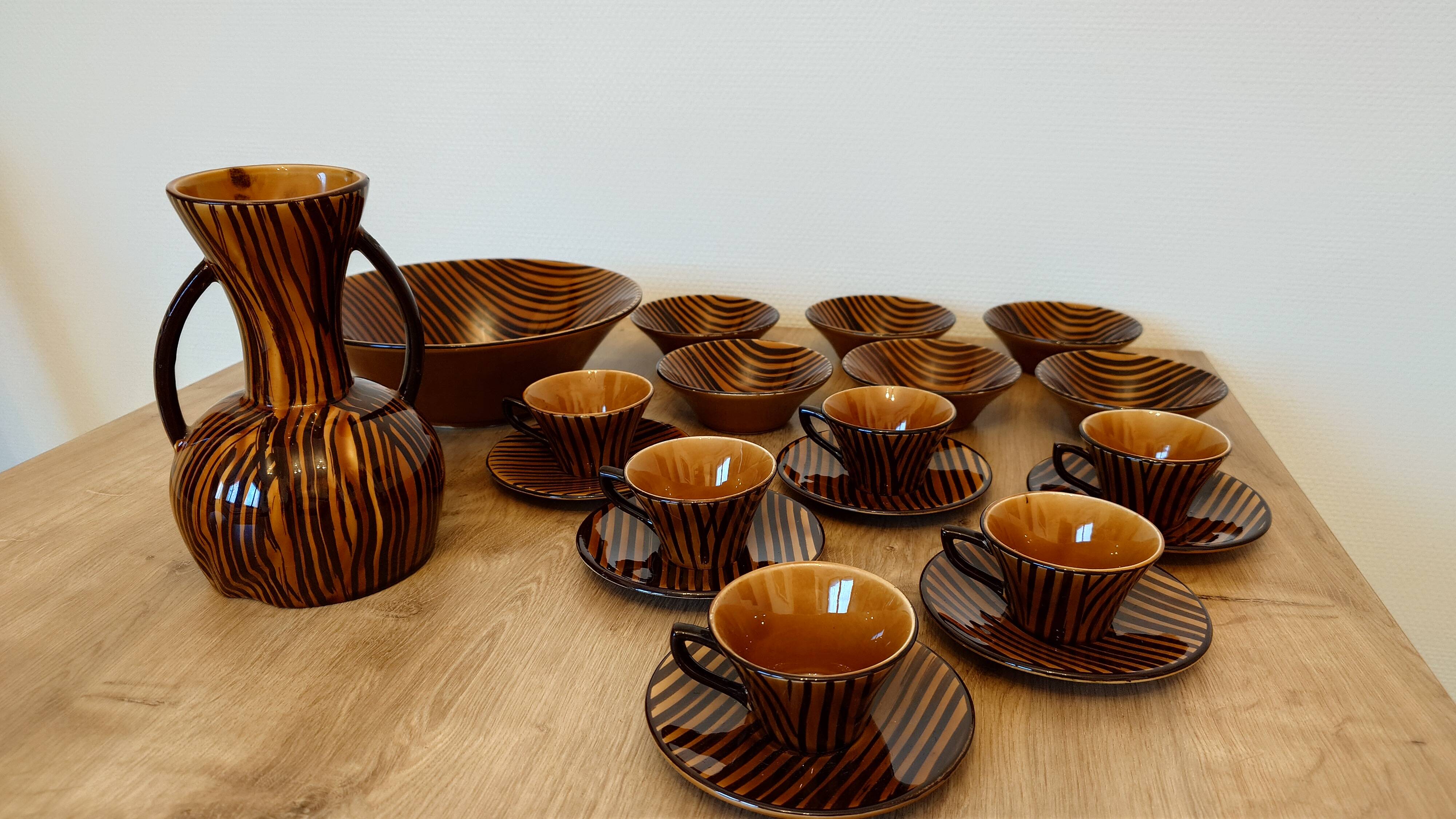 Sarreguemines Domino service, 1960s - 20 pieces