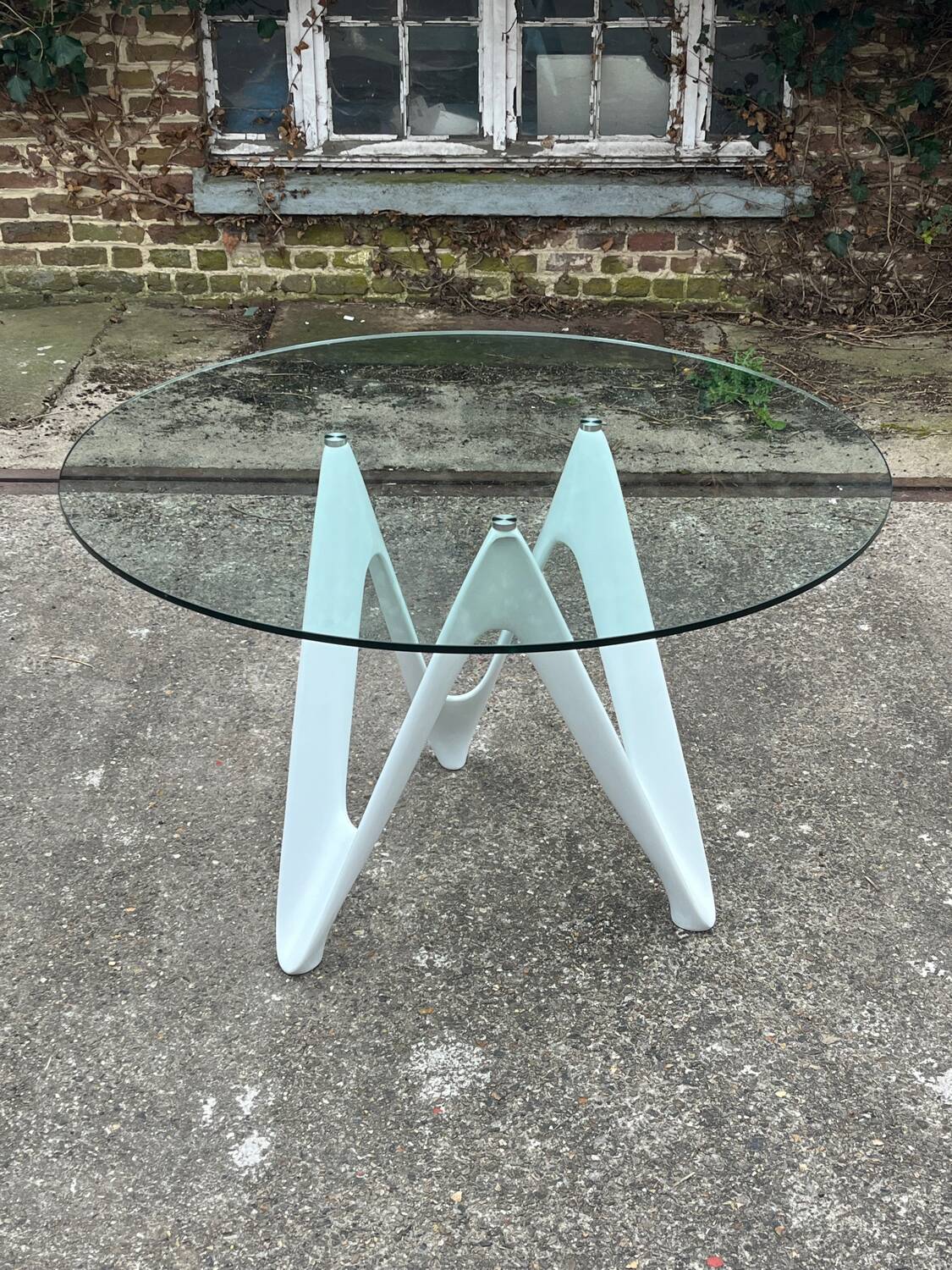 Angel Cerda Table