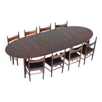 Table à manger ovale Arne Vodder modèle 212 en palissandre Sibast Danemark 1960