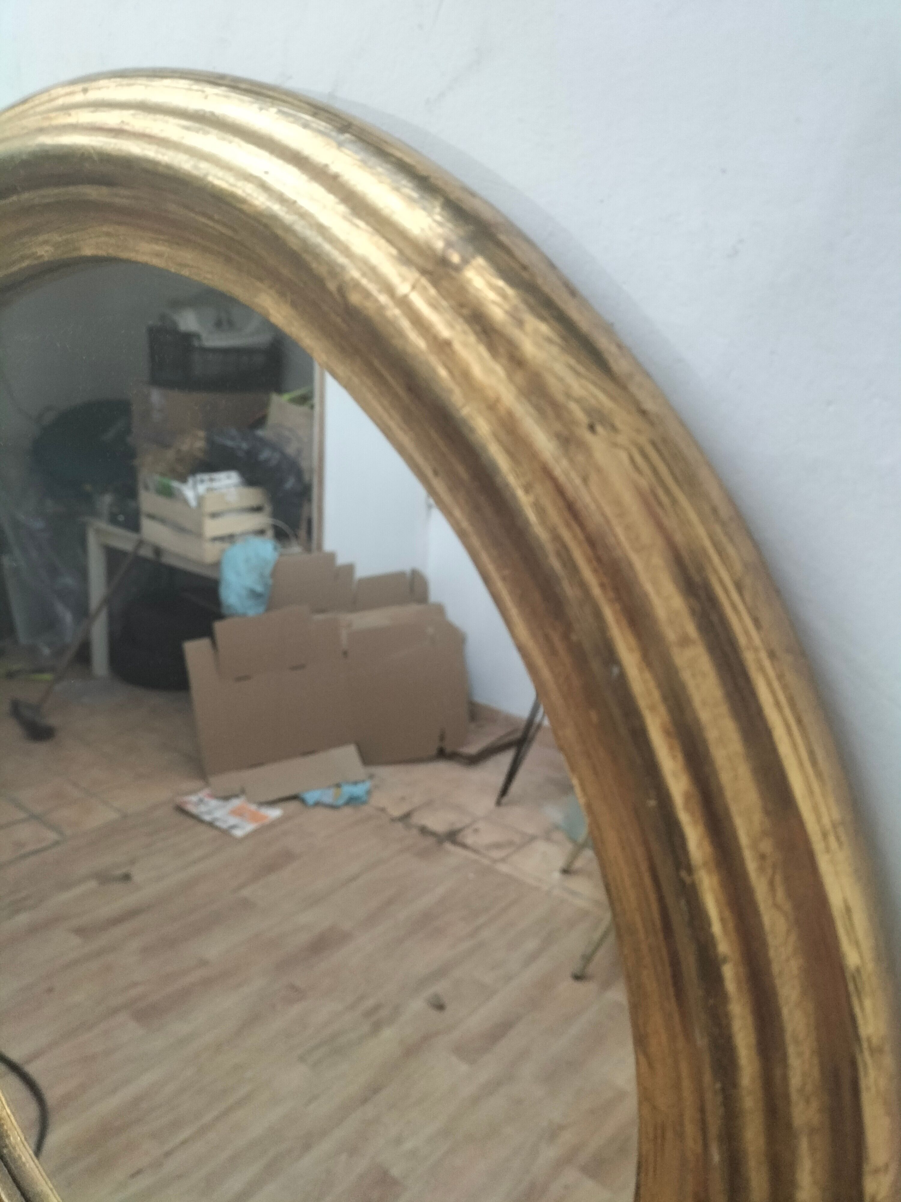 Round golden mirror, 46 cm
