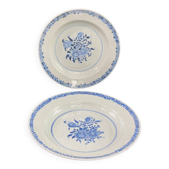 Paire d'assiettes XVIIIe en porcelaine Compagnie des Indes Extrême-Orient Chine