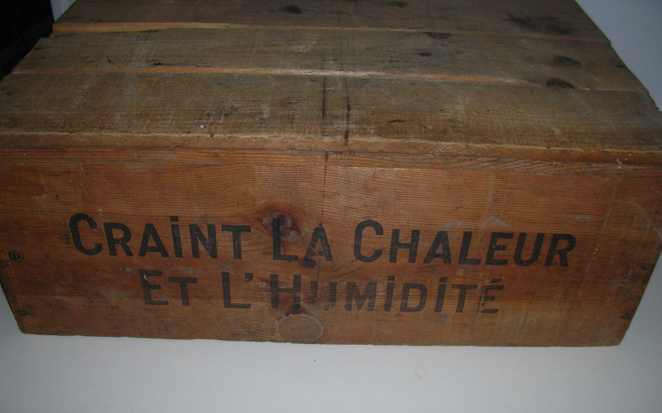 Nestle case in condensed milk wood before 1955