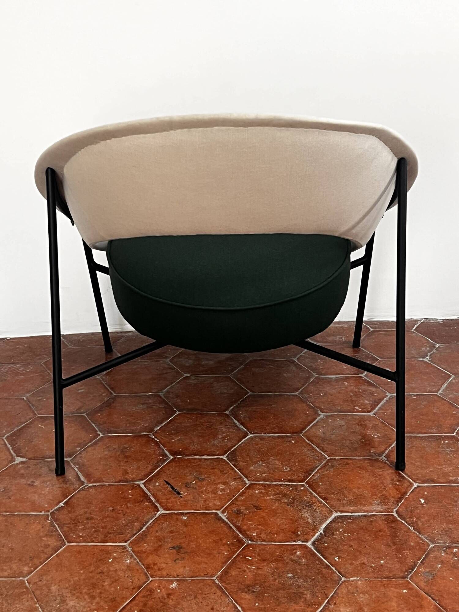 Saturn 44 Armchair