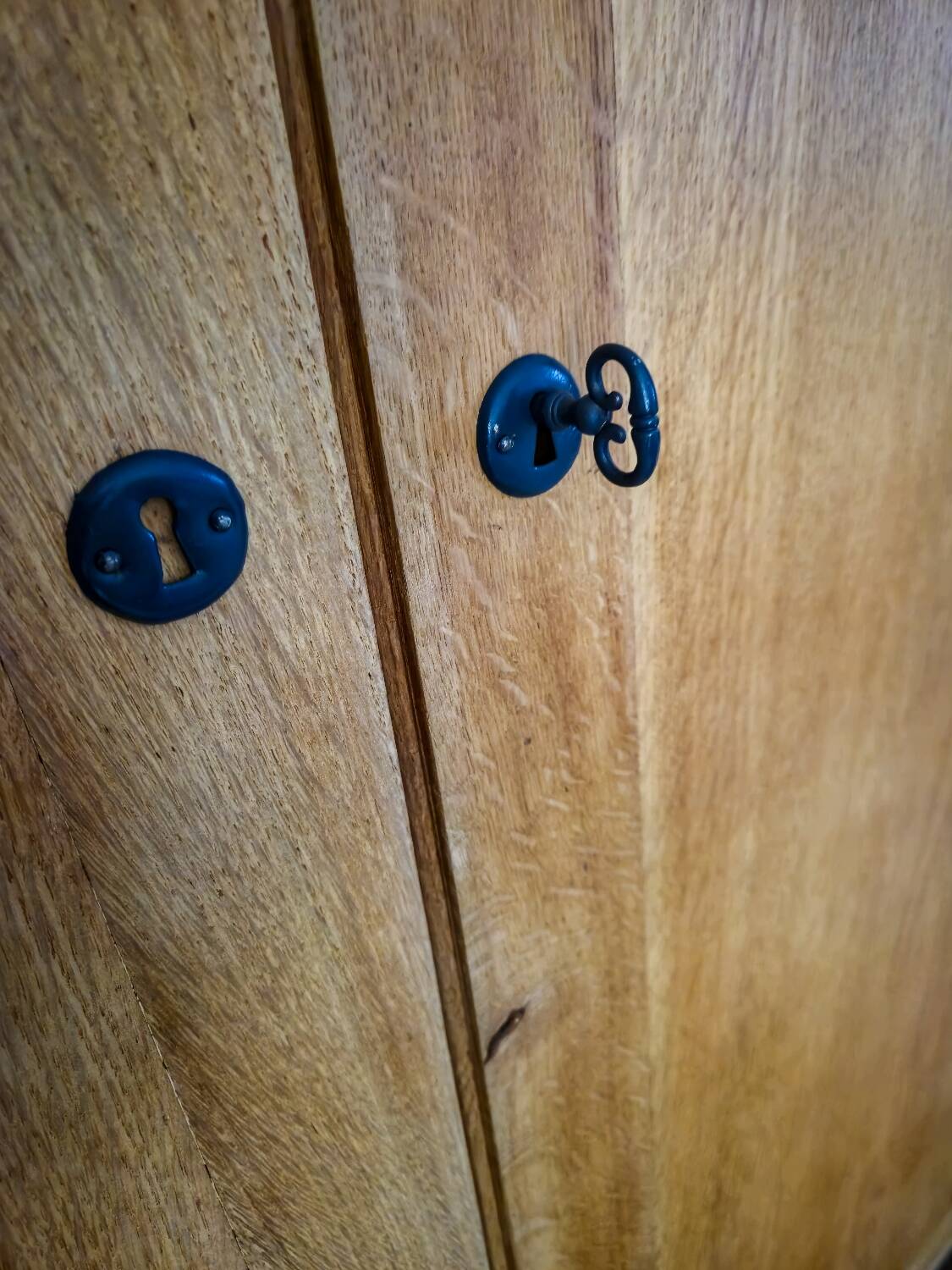 Old school cupboard from the 50s/60s