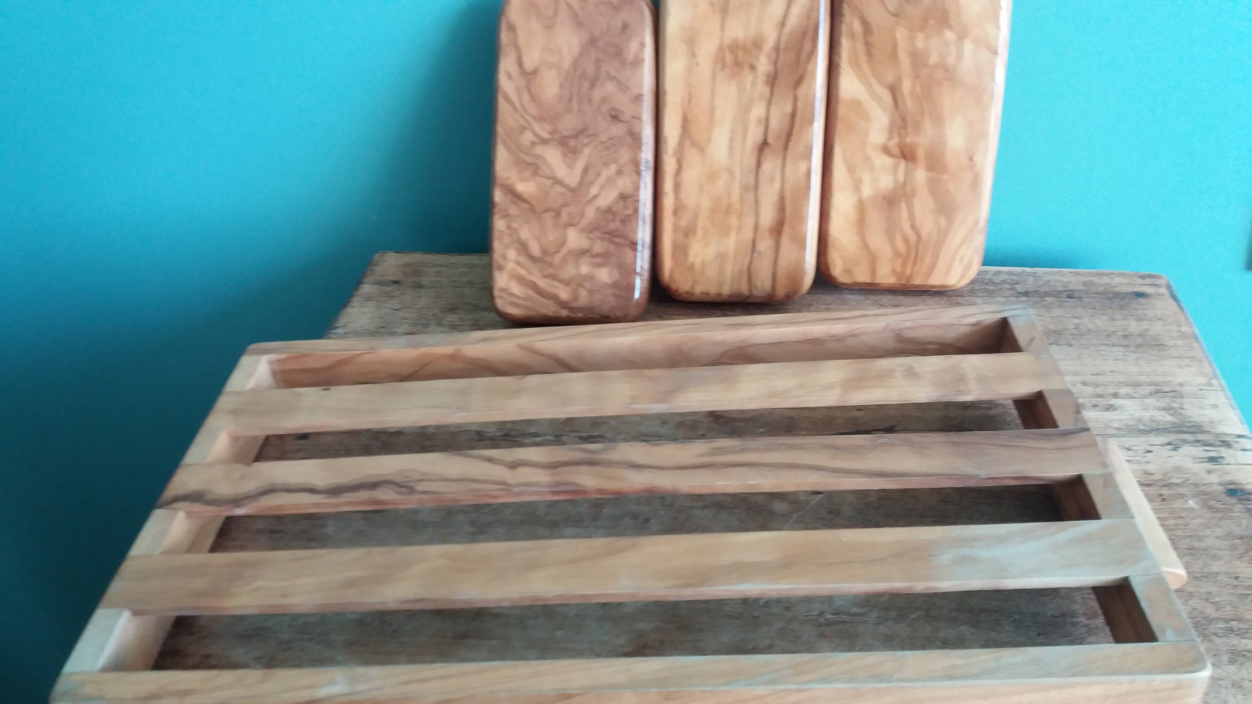 Olive wood aperitif platter and ramekins