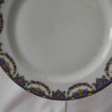 Lot de 12 assiettes à dessert en porcelaine de limoges.