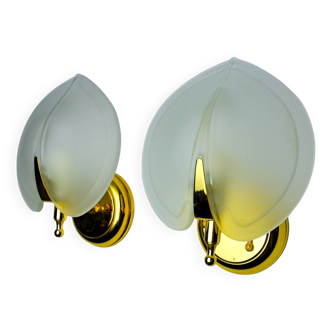 Pair of "leaf" wall lights, smoked glass, Italy, 1970