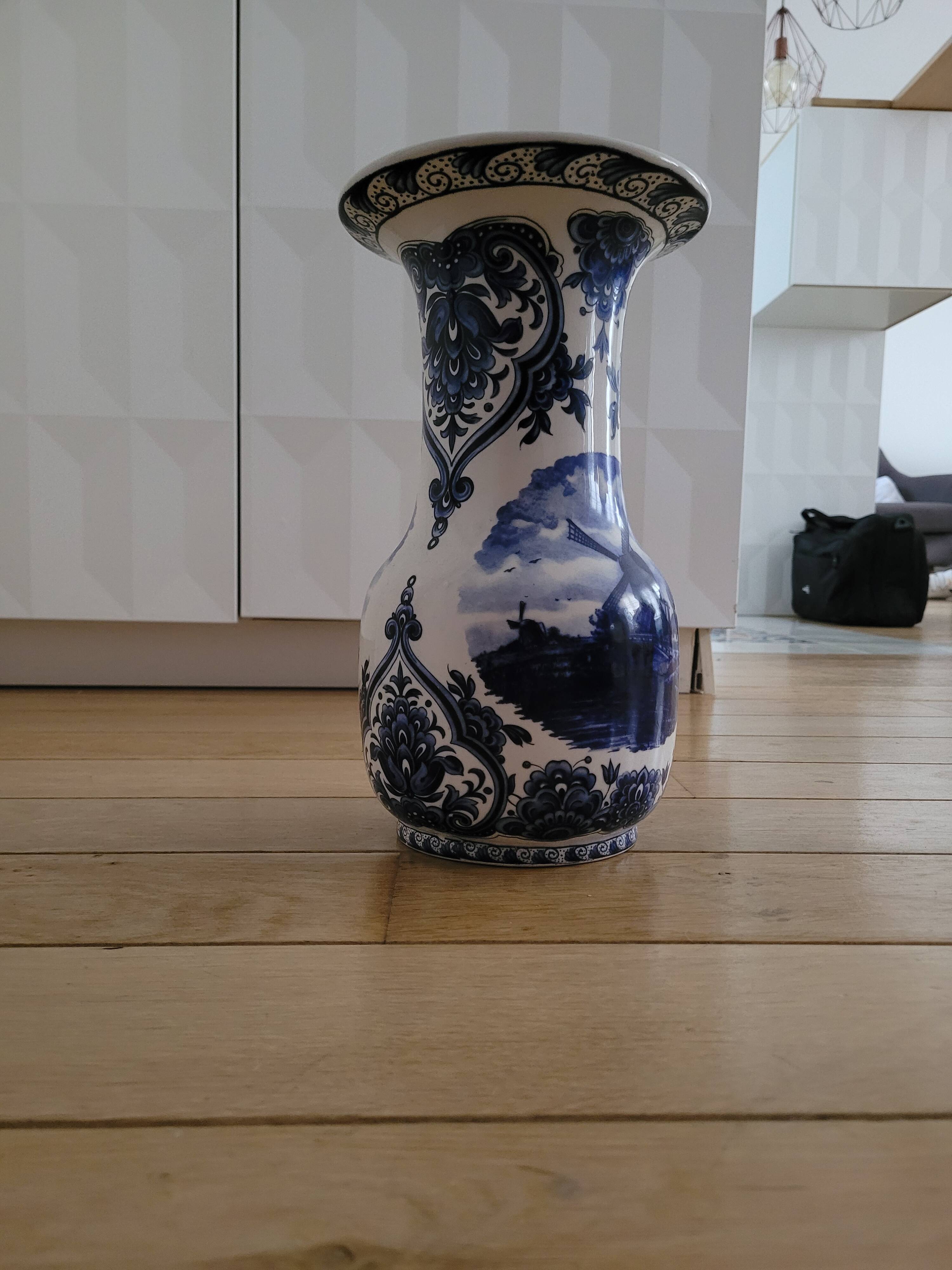 Perfect 30cm Dutch Delft porcelain vase