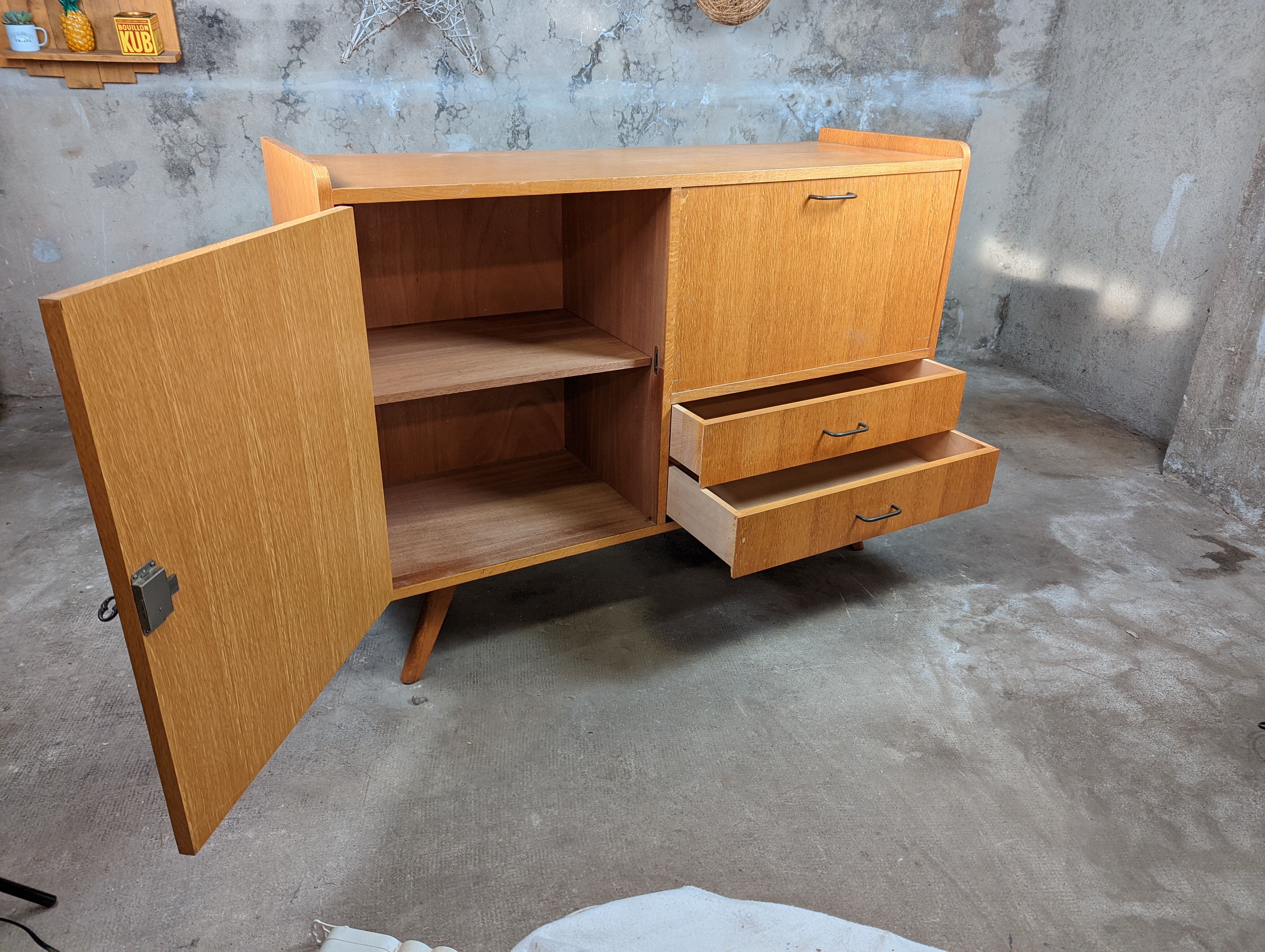 Enfilade foot compass