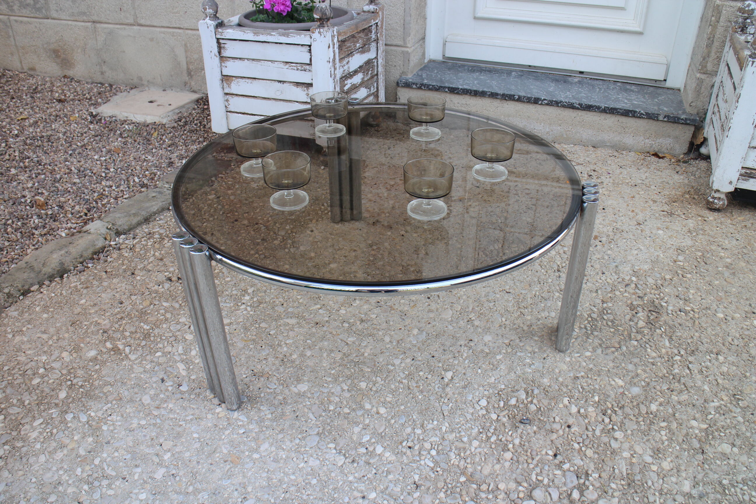 Round coffee table chrome and smoked glass 1970