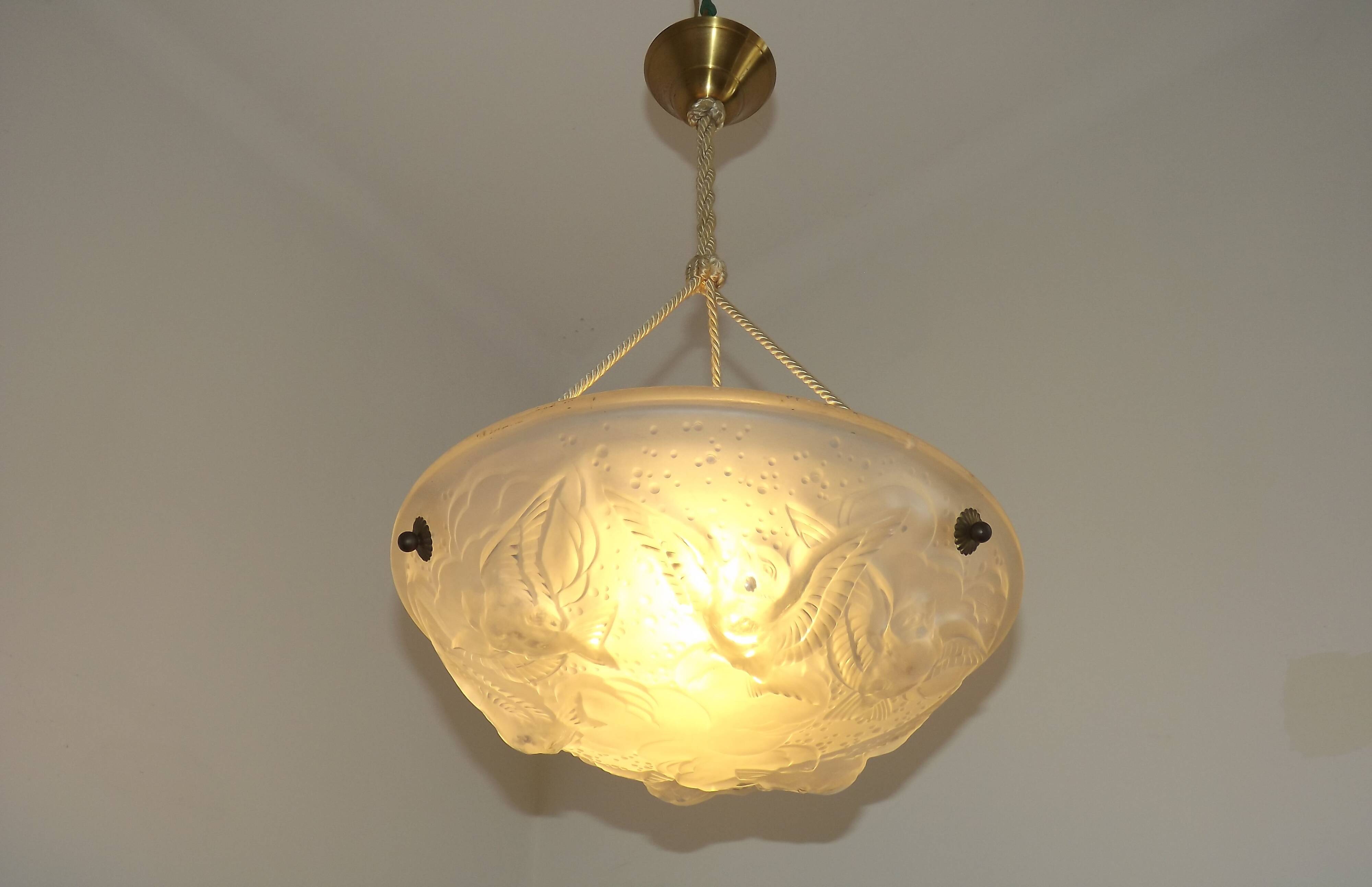 Signed Muller Frères Lunéville Art Deco Ceiling Light Flying Bird Detail