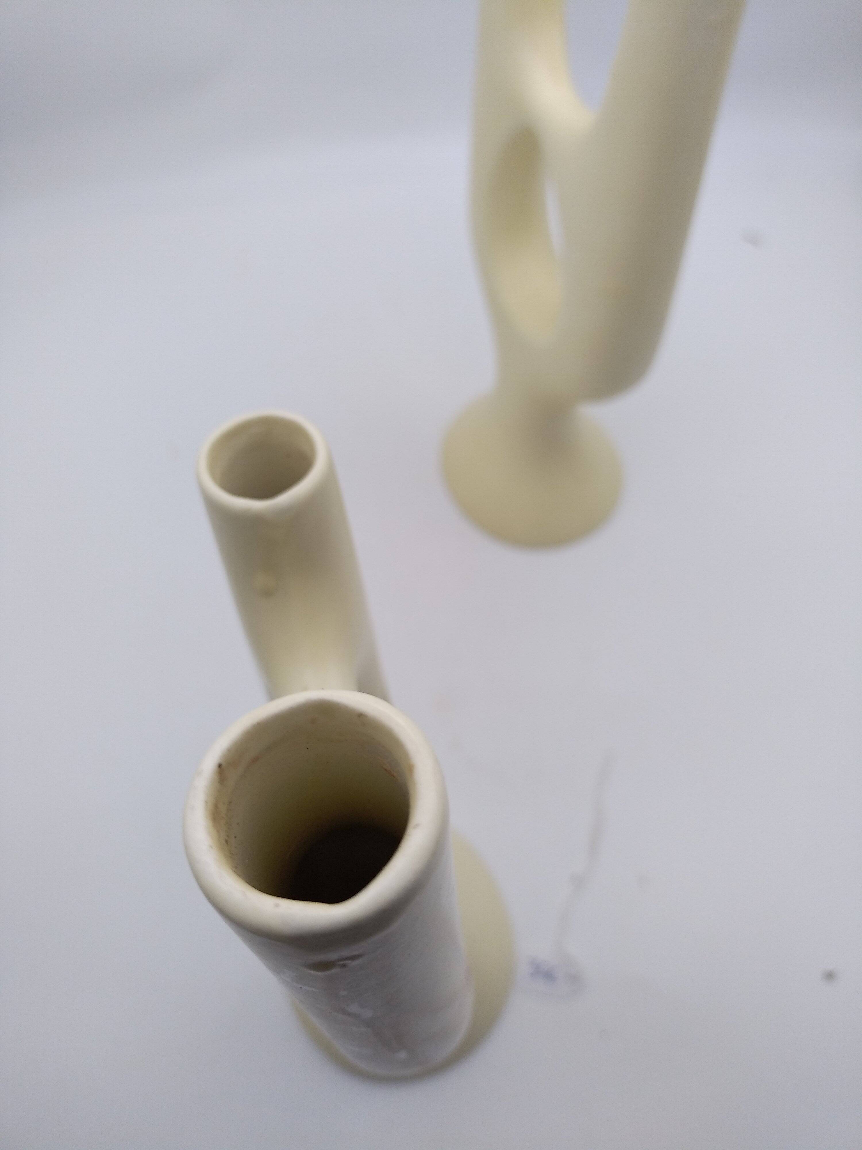 2 vases Revernay à décor floral
