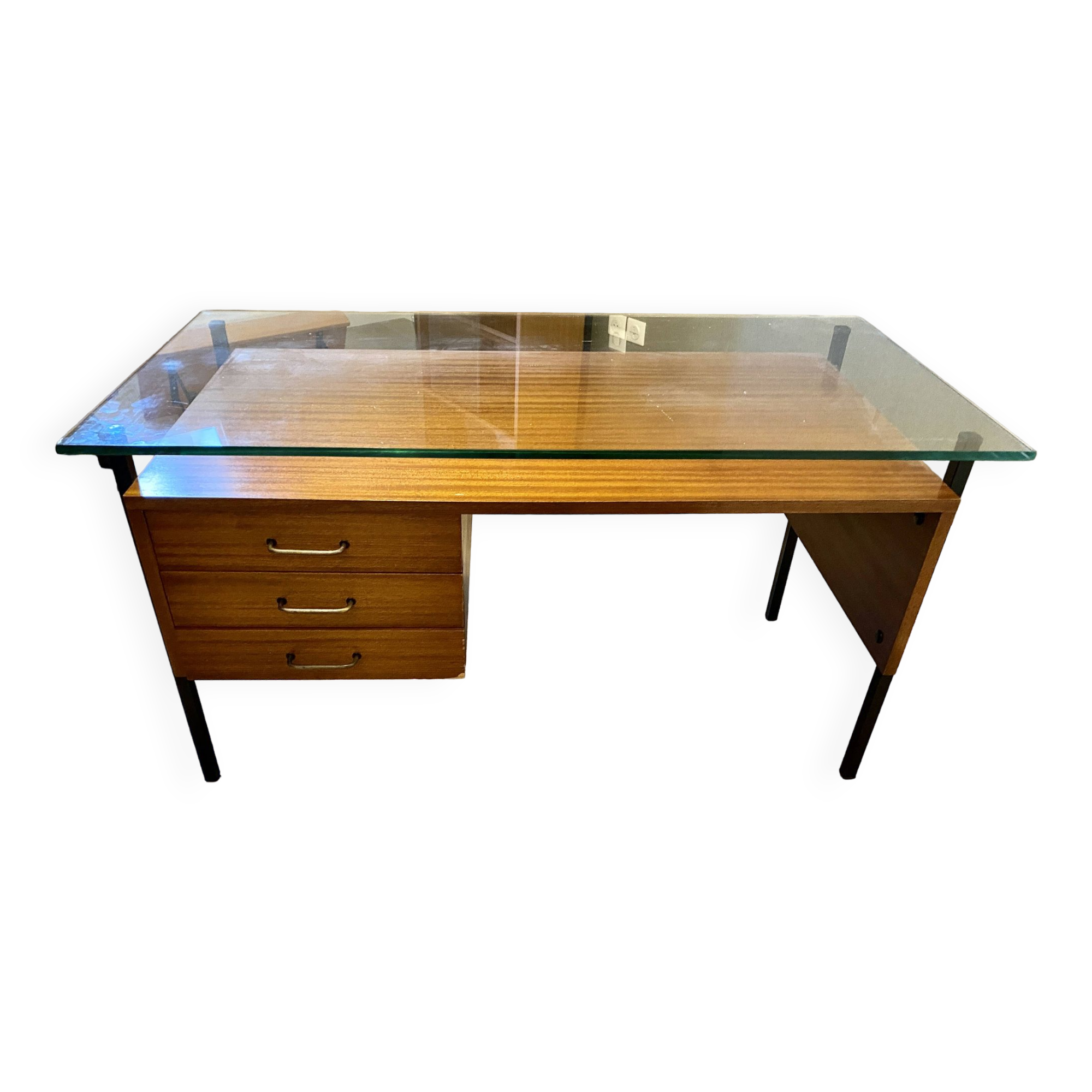 Modernist office year 50