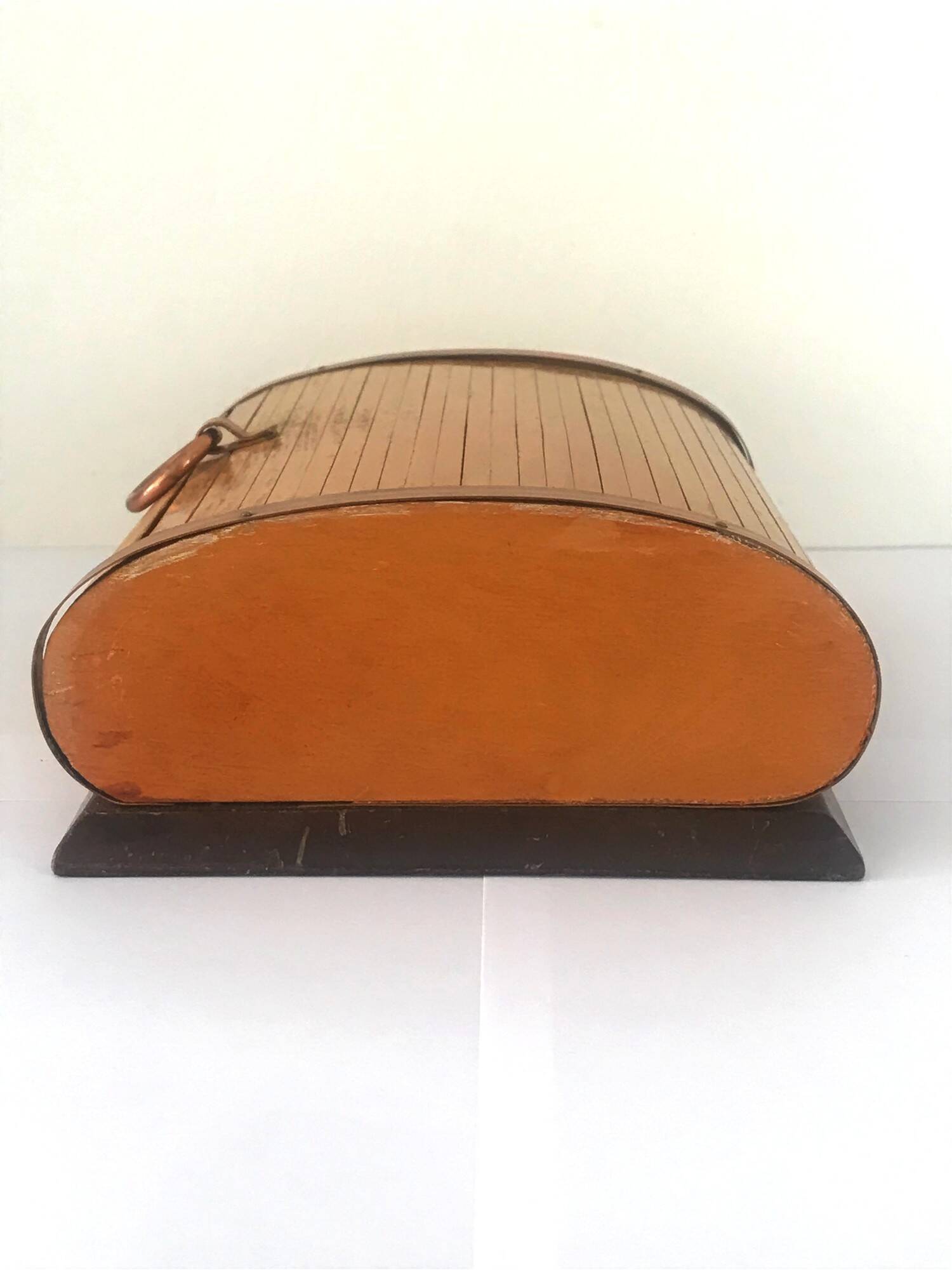 Vintage roll box from the 1950s