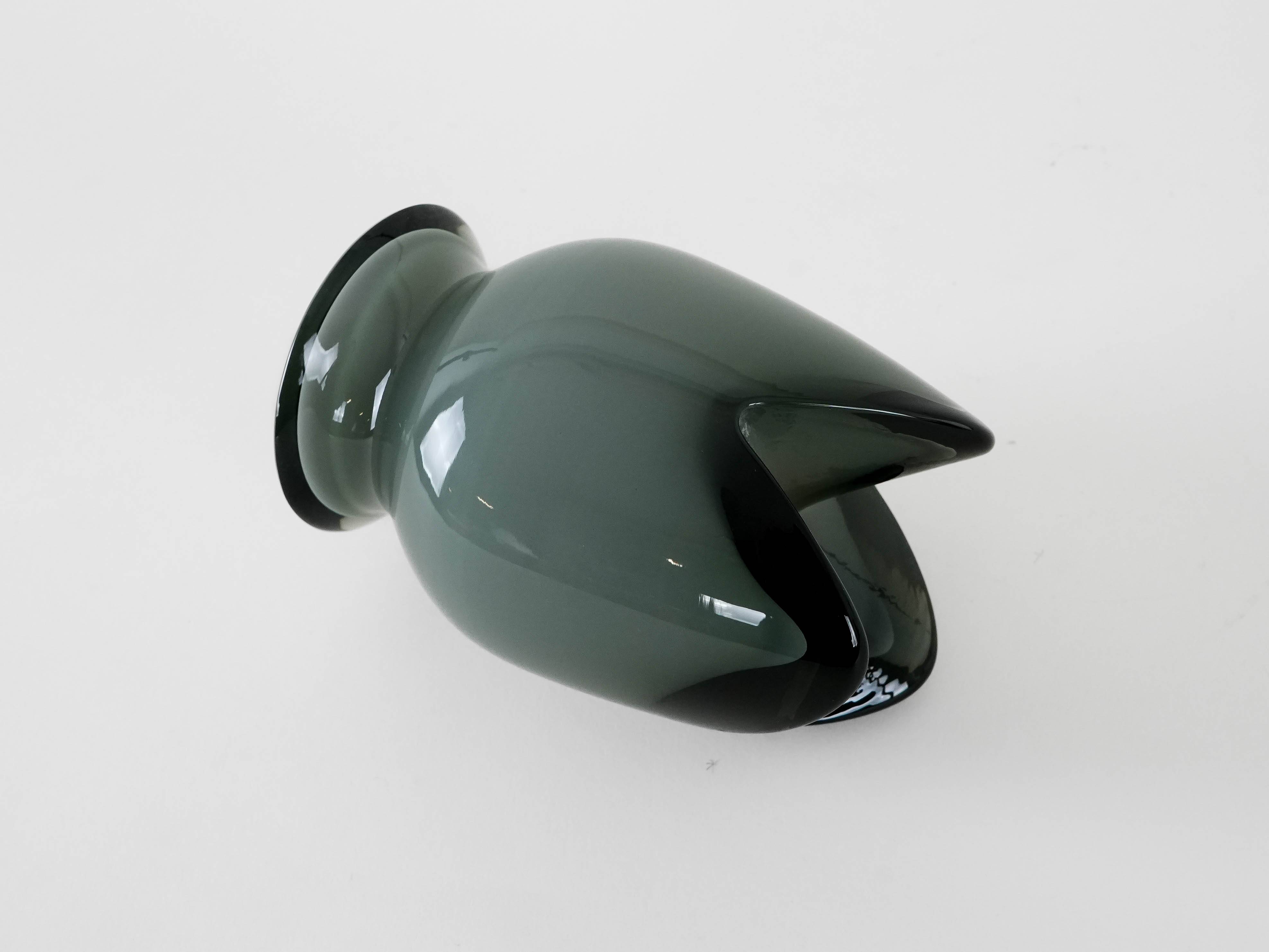 Vase en verre, design danois, années 2000, fabricant : Rosendahl, designer : Lin Ut
